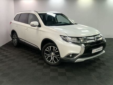Mitsubishi Outlander 2.4 CVT, 2017, 24 706 км