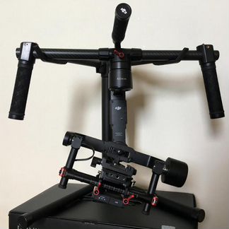 Трехосевой электронный стедикам DJI Ronin-М