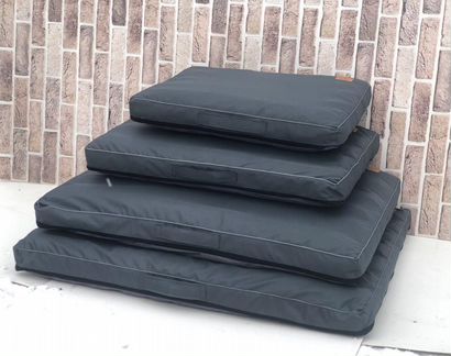 Лежанка, матрас для собак и кошек