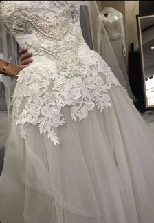 Новое свадебное платье Vera Wang (оригинал)