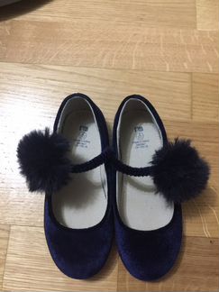 Продам пакет обуви на девочку 26-27 размер