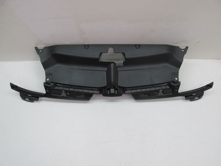 Решетка радиатора Citroen C4