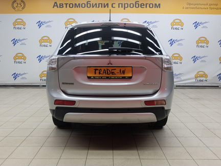 Mitsubishi Outlander 2.4 CVT, 2014, 110 000 км