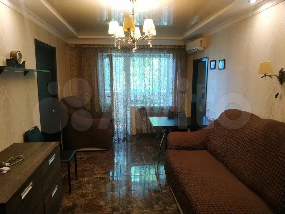 2-к квартира, 52 м², 3/5 эт.