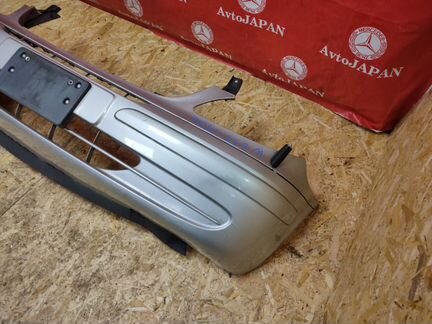 Бампер передний Mercedes W639 W639 M112.951 2004