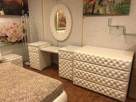 218843 Комплект мебели для спальни poufрouf Verona