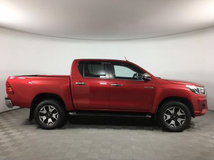 Toyota Hilux 2.8 AT, 2018, 89 500 км