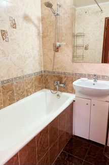 1-к квартира, 37 м², 10/16 эт.