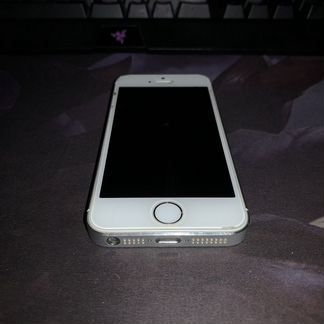 iPhone 5S 64gb белый б/у оригинал