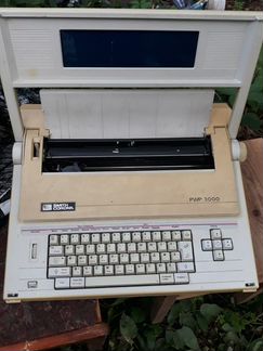 Пишущая машинка Smith Corona PWP 3000