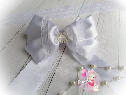 Бант школьный белый для волос