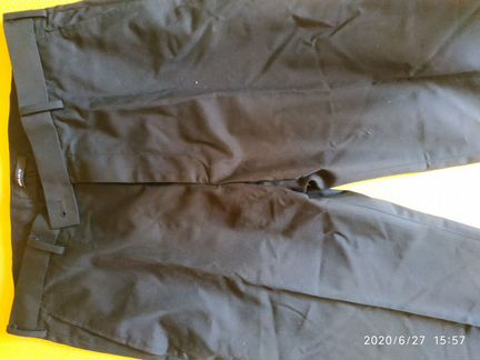 Брюки uniqlo