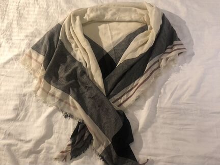 Шарфы и палантины