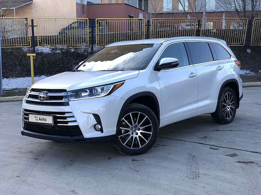 Toyota highlander xu40. Тойота хайлендер 2011. Toyota highlander 2013. Toyota highlander 2013 обвес. Toyota highlander 3.