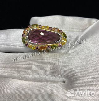 Серьги и кольцо из золота с бриллиантами