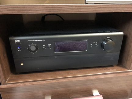 Ресивер AV-ресивер NAD T 748