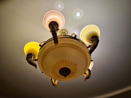 Люстра бронзовая