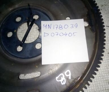 Маховик Мицубиси Мицубиши Лансер Мираж Атраж Кольт