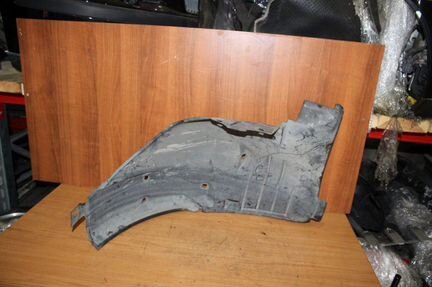 Подкрылок A2206980530 Mercedes-Benz S-Class W220