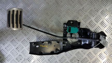 Педаль газа Land Rover Discovery Sport