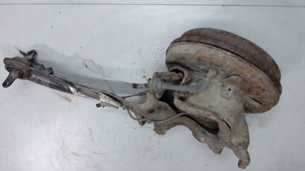 Ступица (кулак, цапфа) правая задняя Ford Focus 2