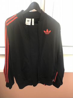 Спортивный костюм adidas
