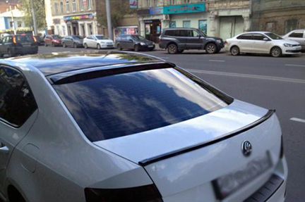 Дефлектор-козырек заднего стекла Skoda Octavia A7