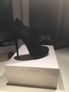 Ботильоны casadei новые оригинальные