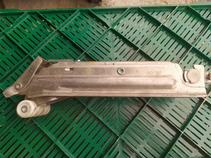 Домкрат audi A8 D3 4E0011031A