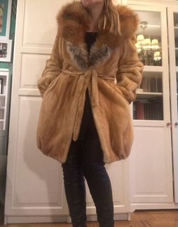 Шуба норковая с капюшоном