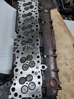 Головка блока (гбц) курсор 10 F3A 500380776 Ивеко