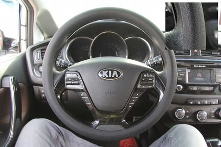 Гладкая силиконовая оплетка на руль