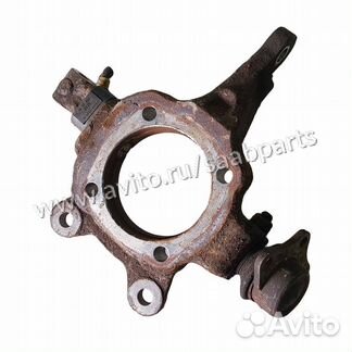 Кулак поворотный левый Saab 9000 1989-1998г