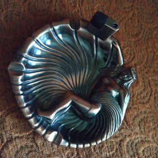 Пепельница- зажигалка