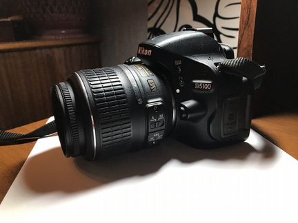 Зеркальный фотоаппарат