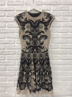 Платье Alexander McQueen