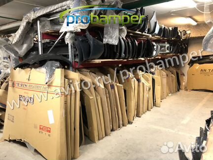 Бампер Toyota Caldina (00-02г) цельный