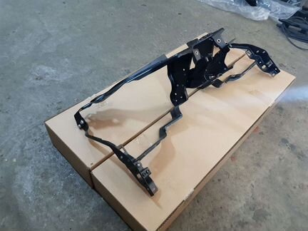 Супорт фары Mercedes C 204 2006-2015гг