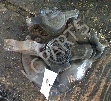 Кулак поворотный левый Toyota Carina Ed