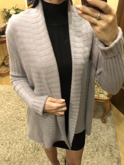 Шикарный кардиган Armani оригинал новый