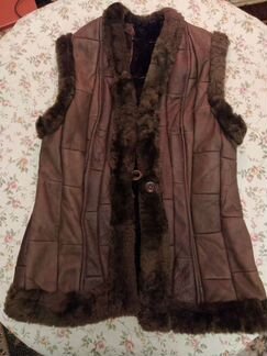 Жилетка меховая женская