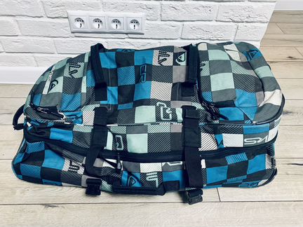 Чемодан quiksilver 100 литров