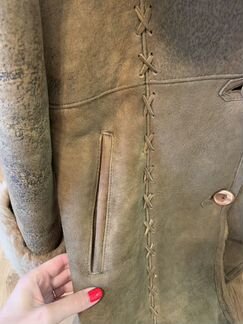 Дубленка женская р-р 44