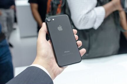 iPhone 7 на 128gb