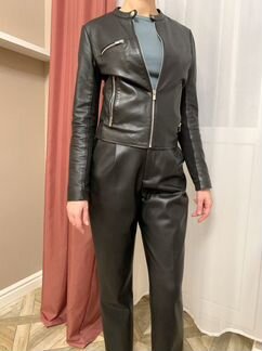 Женская кожаная куртка S mango