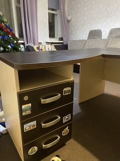 Стол письменный / компьютерный с тумбой