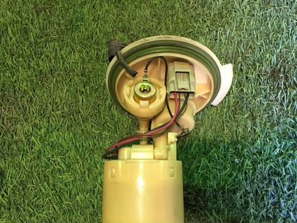 Насос топливный Chrysler Voyager 4 3.3 2004