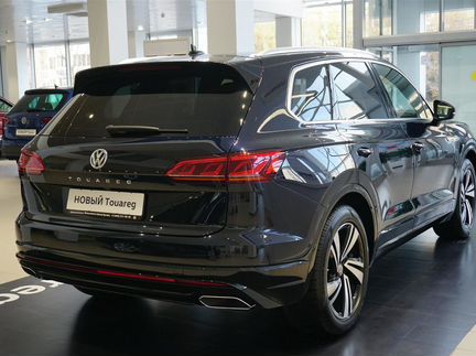 Volkswagen Touareg 3.0 AT, 2020