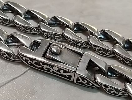 Серебряный 