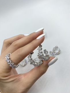 Серебряное кольцо